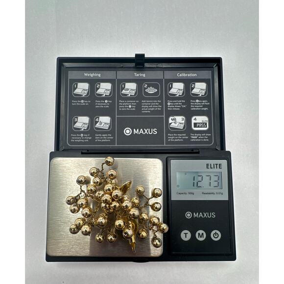 Vintage 1950s Hand-Wired Gold Bead Cluster Earrings - Picture 6 of 7